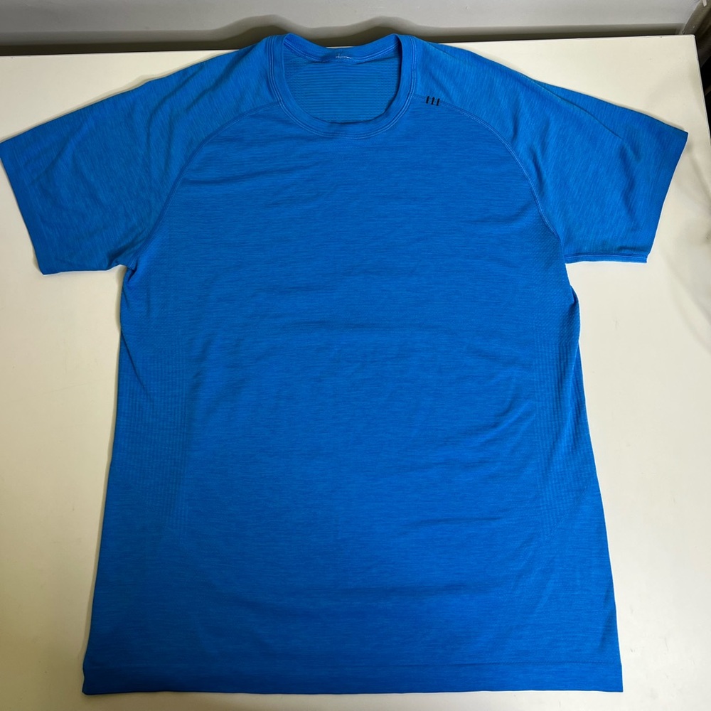 Lululemon Metal Vent Tech Short-Sleeve Shirt Blue - Size Large